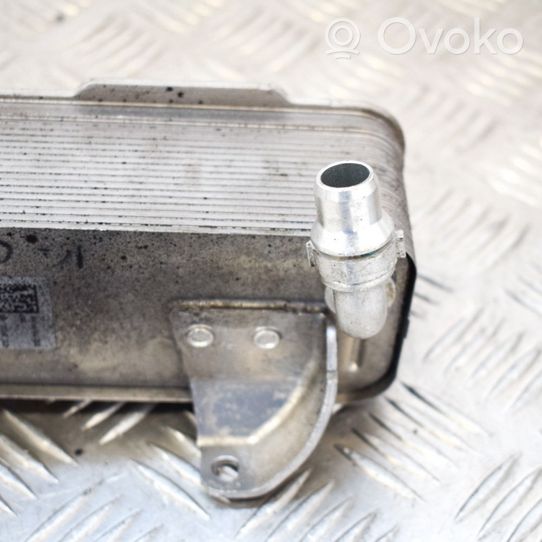 BMW 7 G11 G12 Radiateur d'huile moteur 8570062