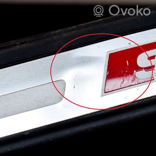Audi A5 Sportback 8TA Takaoven kynnyksen suojalista 
