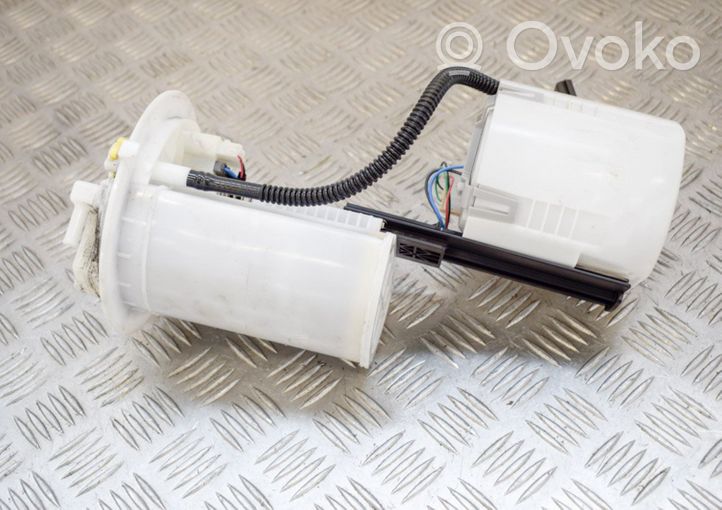 Toyota Prius (XW50) In-tank fuel pump 7702047140