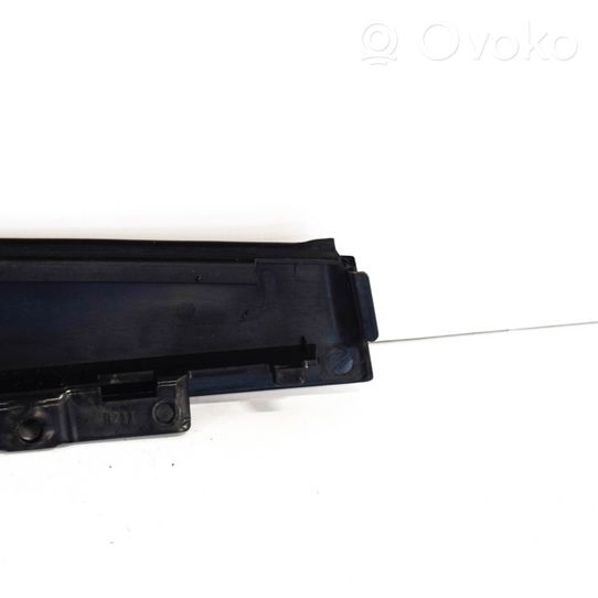 Audi A6 S6 C7 4G Takaoven lasin muotolista 4G0839902