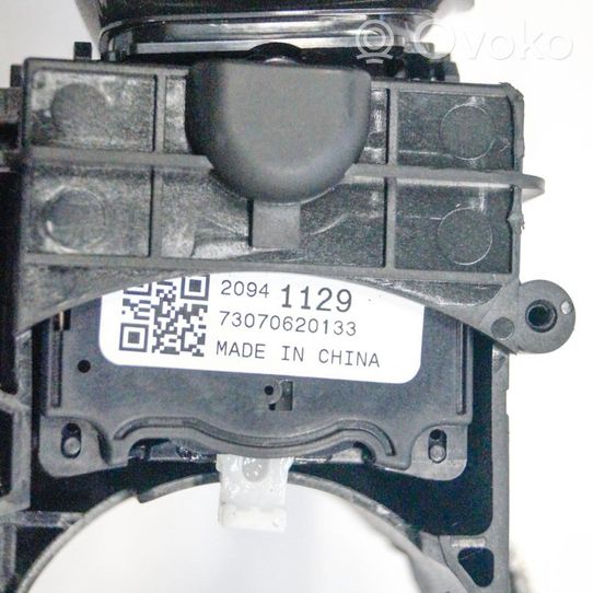 Opel Corsa E Rankenėlių komplektas 2094112995433818