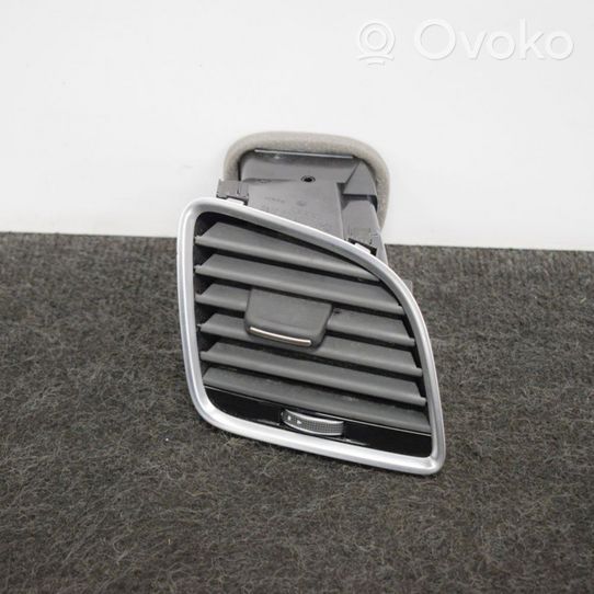 Audi Q3 8U Dashboard air vent grill cover trim 8U2820902D