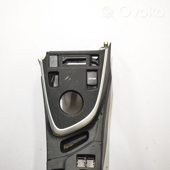 Toyota Auris E180 Console centrale 