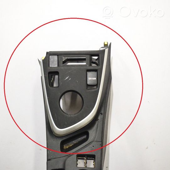 Toyota Auris E180 Console centrale 