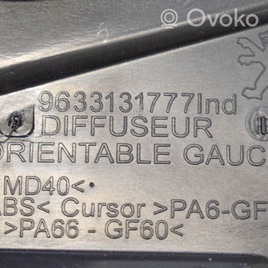 Peugeot 208 Garniture, panneau de grille d'aération 9633131777