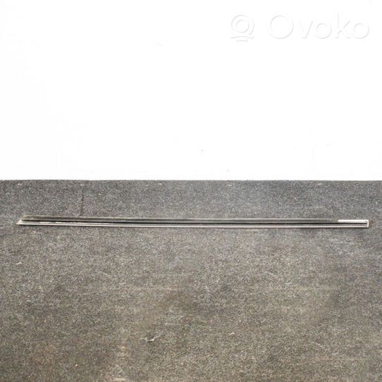 Volvo V70 Door glass trim 