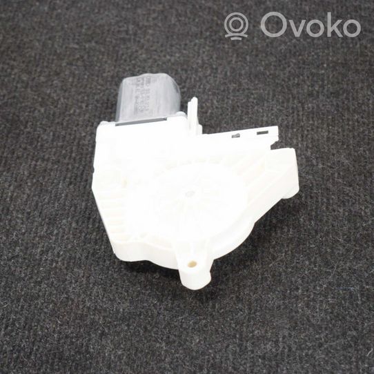 Audi A6 C7 Galinis varikliukas langų pakėlėjo 8K0959812A