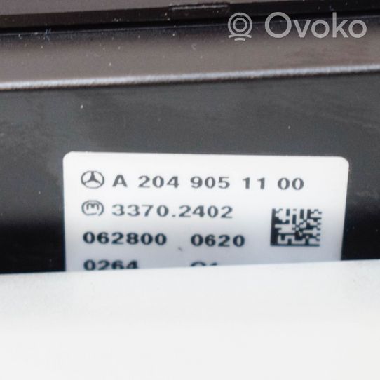 Mercedes-Benz C W204 Panel / Radioodtwarzacz CD/DVD/GPS A2049015401