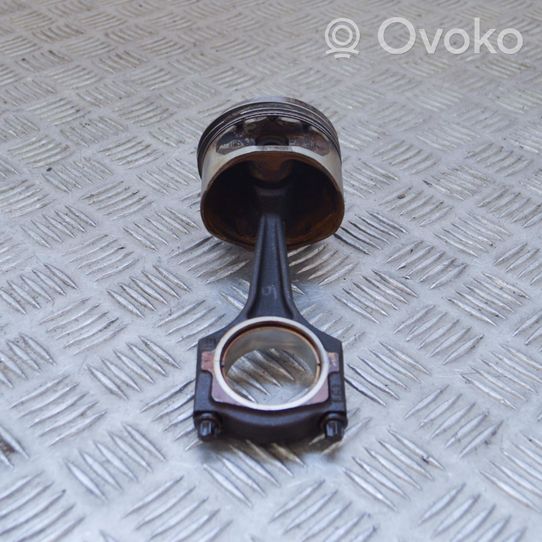 Opel Astra G Piston 90570678