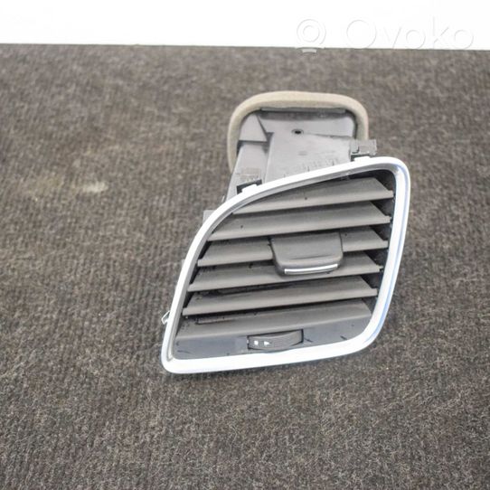 Audi Q3 8U Dashboard air vent grill cover trim 