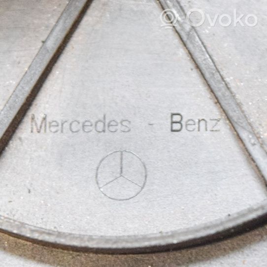 Mercedes-Benz GLE (W166 - C292) Mozzo/copricerchi/borchia della ruota R12 A1714000125