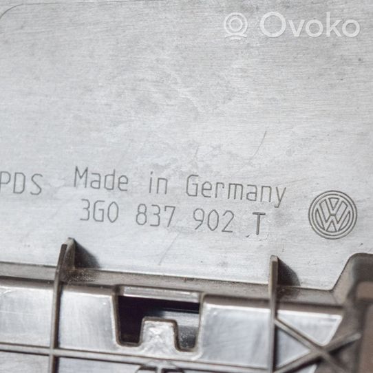 Volkswagen PASSAT B8 Listwa / Uszczelka szyby drzwi 3G0837902T