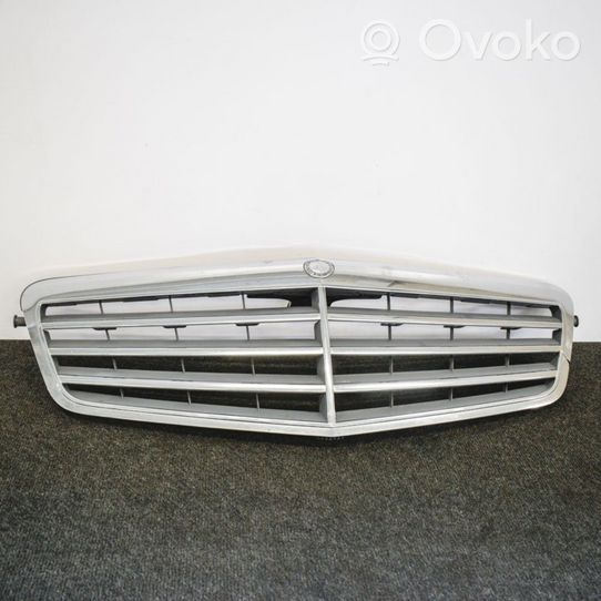 Mercedes-Benz E W212 Front grill A2128800183