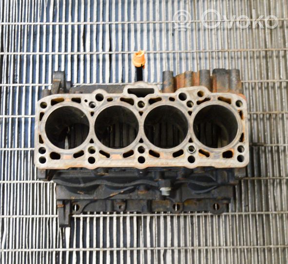 Audi A4 S4 B7 8E 8H Engine block 038100104PX