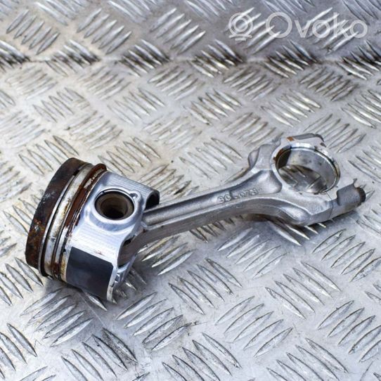 Honda CR-V Piston 13210RZ0G10