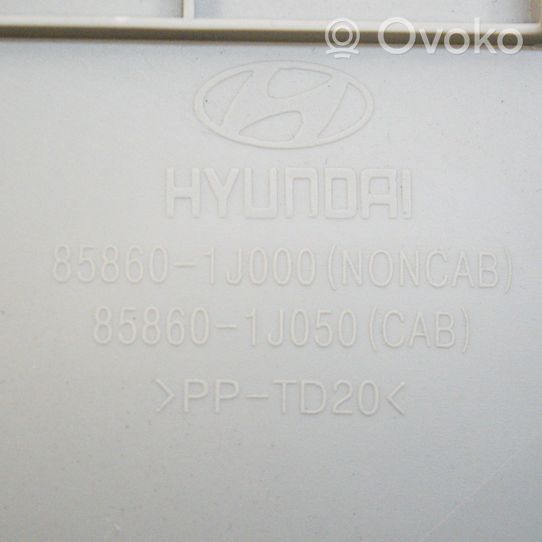 Hyundai i20 (PB PBT) B-pilarin verhoilu (yläosa) 858601J050
