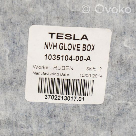 Tesla Model S Boite à gants 103510400A