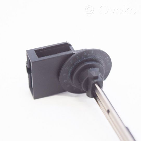 Audi Q7 4M Eļļas temperatūras sensors 6Q0820539