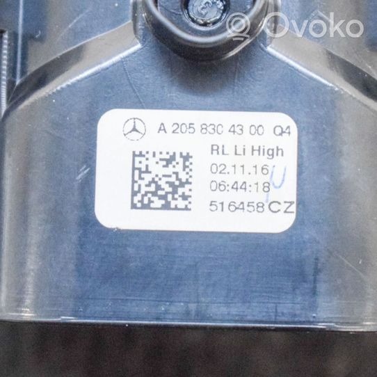 Mercedes-Benz C AMG W205 Dysze / Kratki nawiewu deski rozdzielczej A2058304300