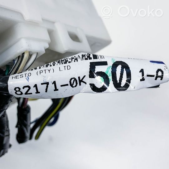 Toyota Hilux (AN10, AN20, AN30) Skrzynka bezpieczników / Komplet 821710K501A