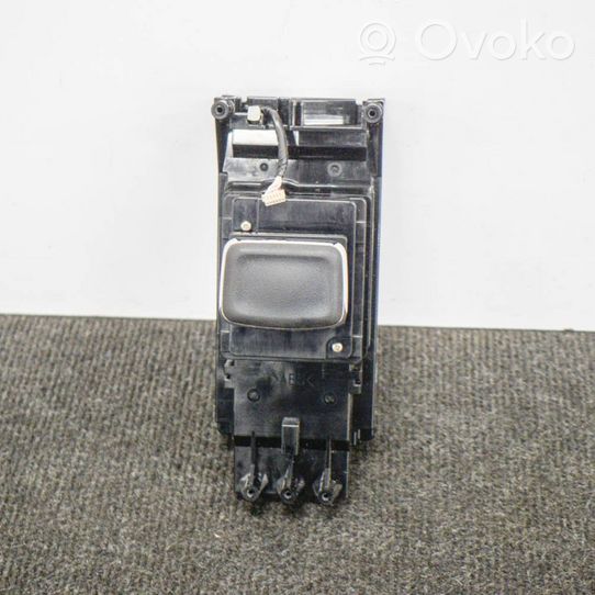 Lexus RX 330 - 350 - 400H Console centrale, commande de multimédia l'unité principale 2372400570