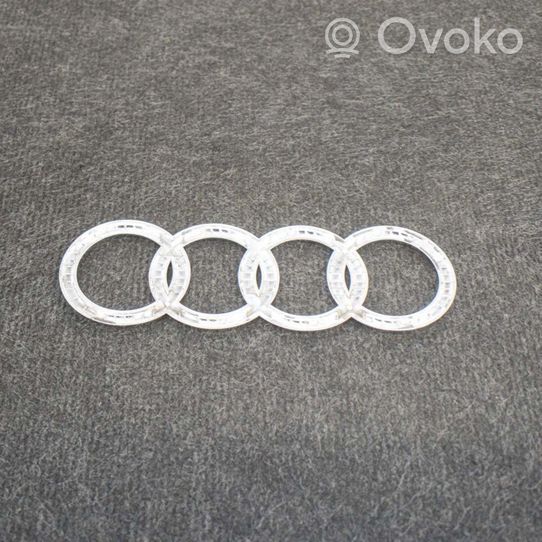 Audi A6 S6 C6 4F Logo/stemma case automobilistiche 4E0853742