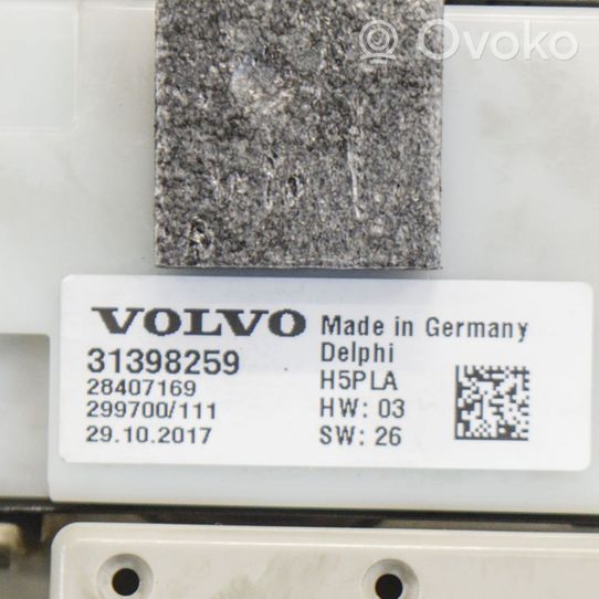 Volvo V40 Etuistuimen valo 31398259