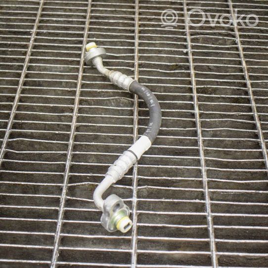 Volvo V40 Air conditioning (A/C) pipe/hose 31455314