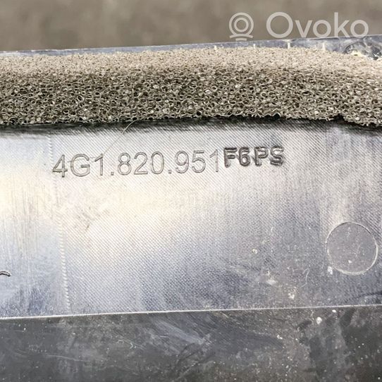 Audi A7 S7 4G Lango oro grotelės 4G1820951F6PS