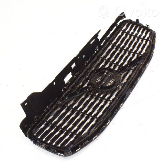 Volvo XC60 Maskownica / Grill / Atrapa górna chłodnicy 31333045