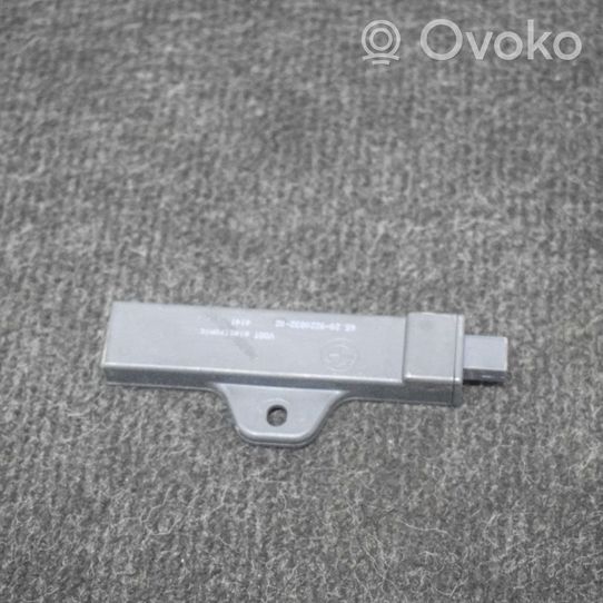 BMW 2 F22 F23 Antena wewnętrzna 9220832