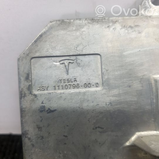 Tesla Model 3 Moduł poziomowanie świateł Xenon 111079600D