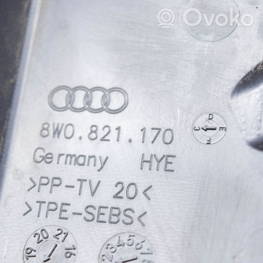 Audi A4 S4 B9 Lokasuojan päätylista 8W0821170C