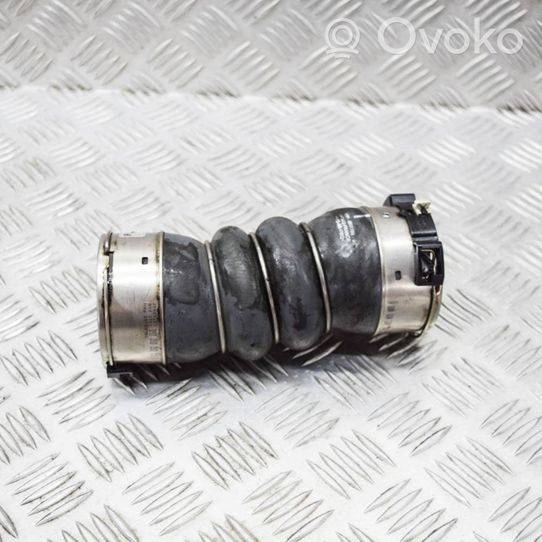 BMW 3 F30 F35 F31 Tube d'admission de tuyau de refroidisseur intermédiaire 8507706