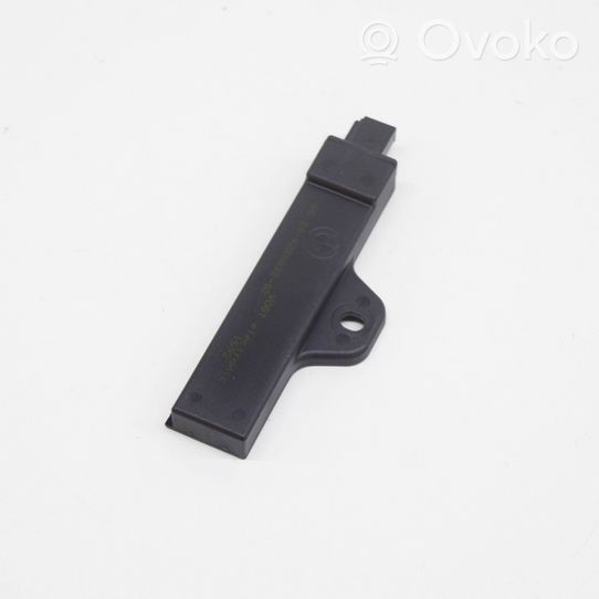 BMW 2 F46 Antenna comfort per interno 9220832