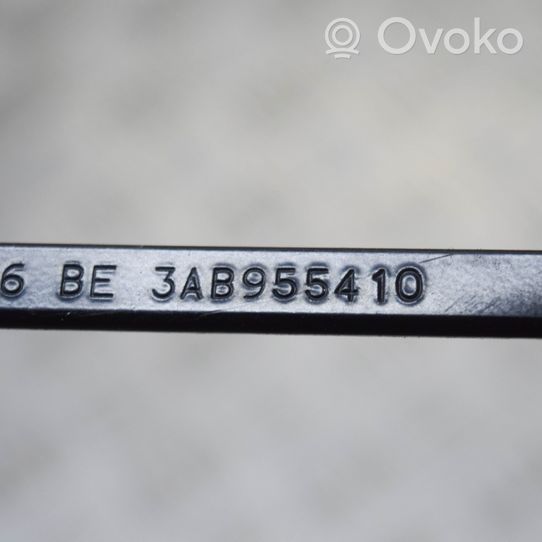 Volkswagen PASSAT B7 Windshield/front glass wiper blade 3AB955410