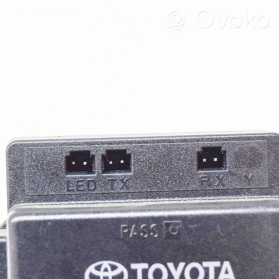 Toyota Hilux (AN10, AN20, AN30) Sterownik / Moduł alarmu A000068