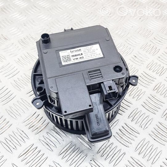 Audi A5 Pečiuko ventiliatorius/ putikas C26871107
