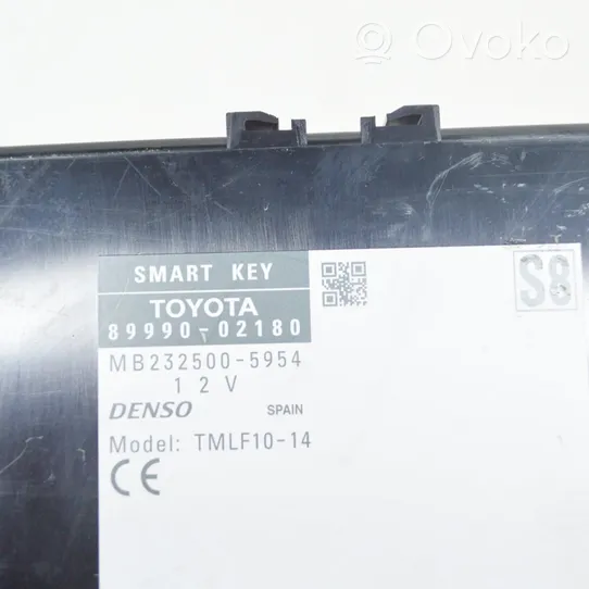 Toyota Auris E180 Avaimettoman käytön ohjainlaite/moduuli 8999002180