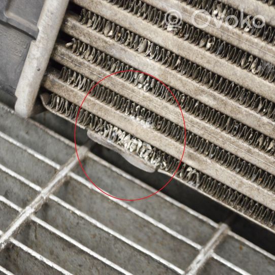 Volvo V60 Chłodnica powietrza doładowującego / Intercooler 31338471