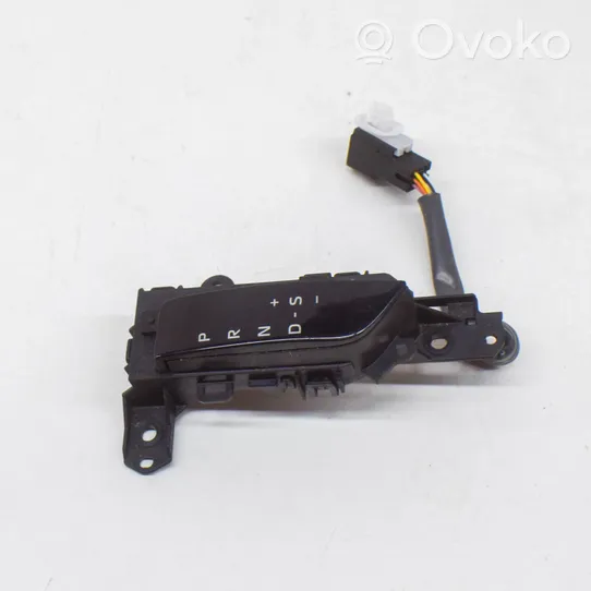 Toyota RAV 4 (XA50) Indicatore di cambio marcia 76L819