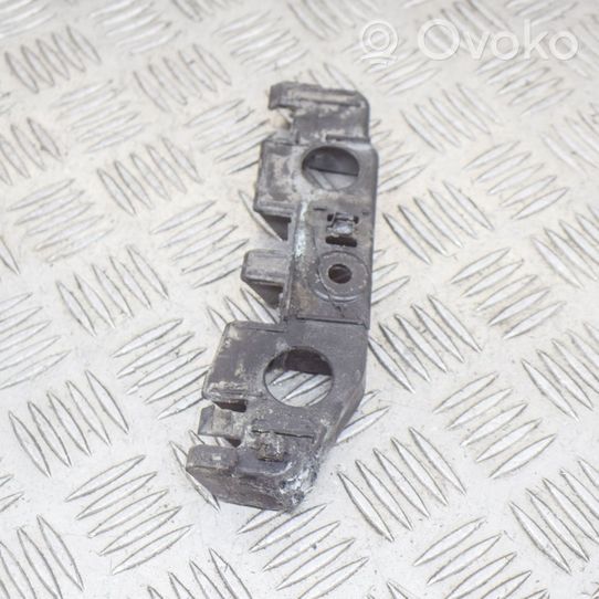 Audi A5 Fender mounting bracket 8W6853922A