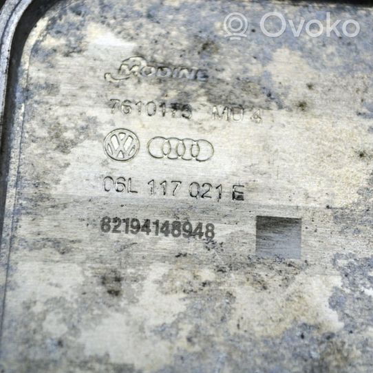 Audi A3 S3 8V Refroidisseur d'huile moteur 06L117021E