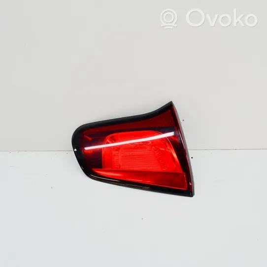 Citroen C3 Lampy tylnej klapy bagażnika 9685225580