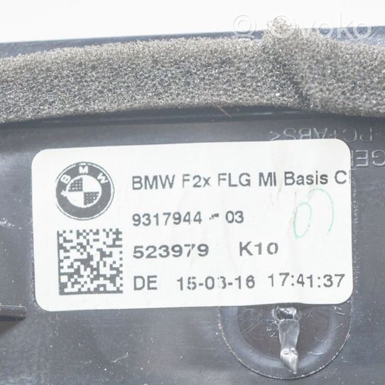 BMW 2 F22 F23 Dysze / Kratki nawiewu deski rozdzielczej 9317944