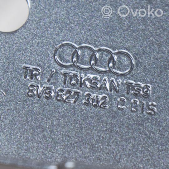 Audi A3 S3 8V Takaluukun/tavaratilan sarana 8V5827302C