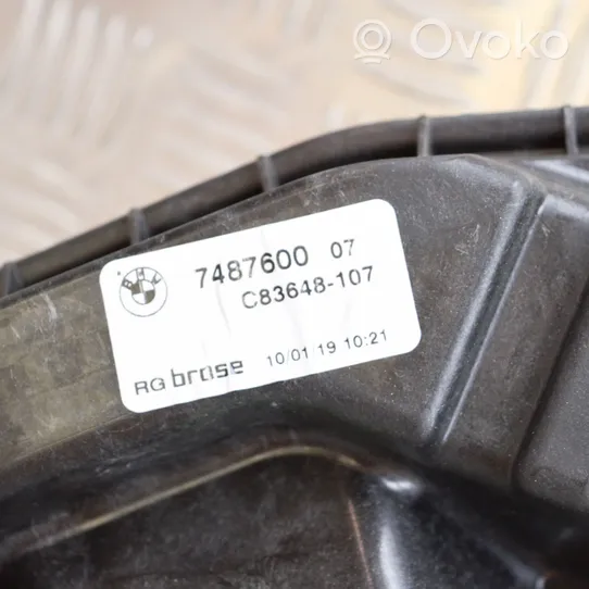 BMW X3 G01 Elektryczny podnośnik szyby drzwi przednich 7487600