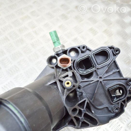 Volkswagen Golf VII Coperchio del filtro dell’olio 03N115389H