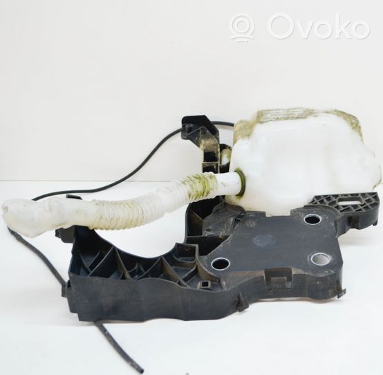 Renault Megane II Zbiornik płynu spryskiwaczy lamp 8200104705