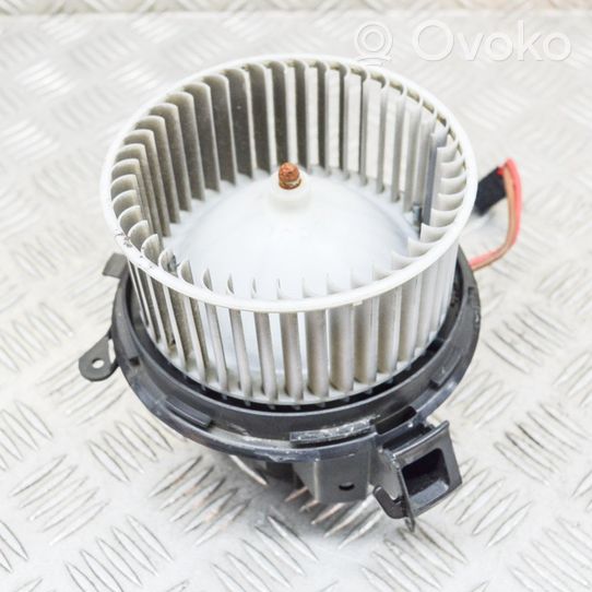 Mercedes-Benz E A207 Heater fan/blower V7825001